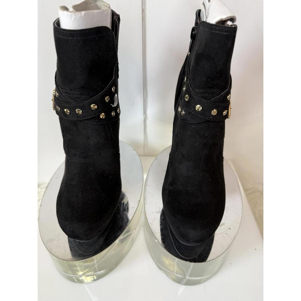 GBG Guess Boots Black Heels GG DEEKA Sz 9 Black Fabric Gold‎ Accents